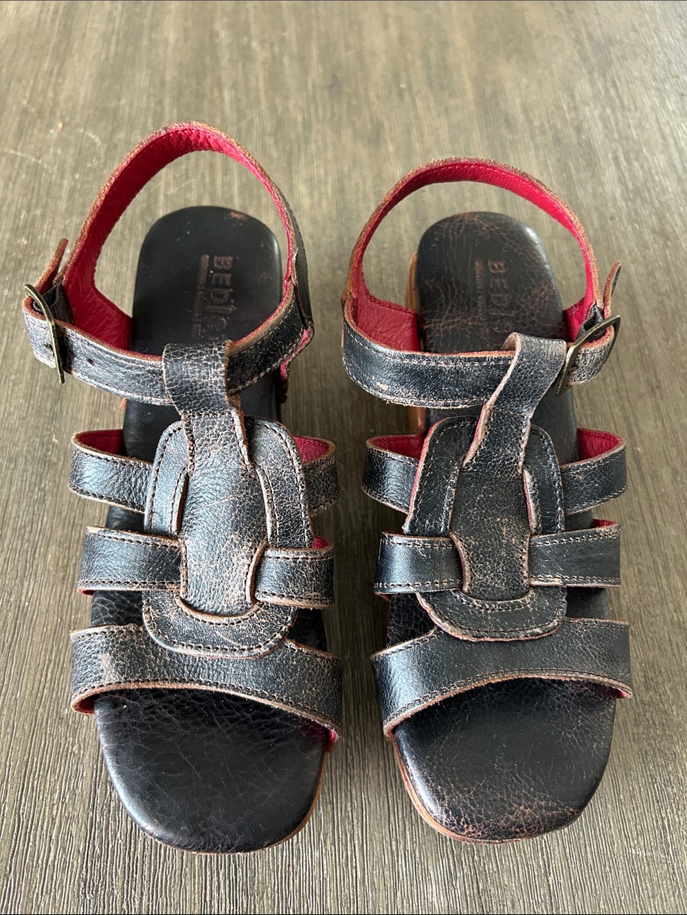 Bed Stu Sandal - Fabiola Leather Strappy with Red Lining, new no Tag, Sz.6.5.